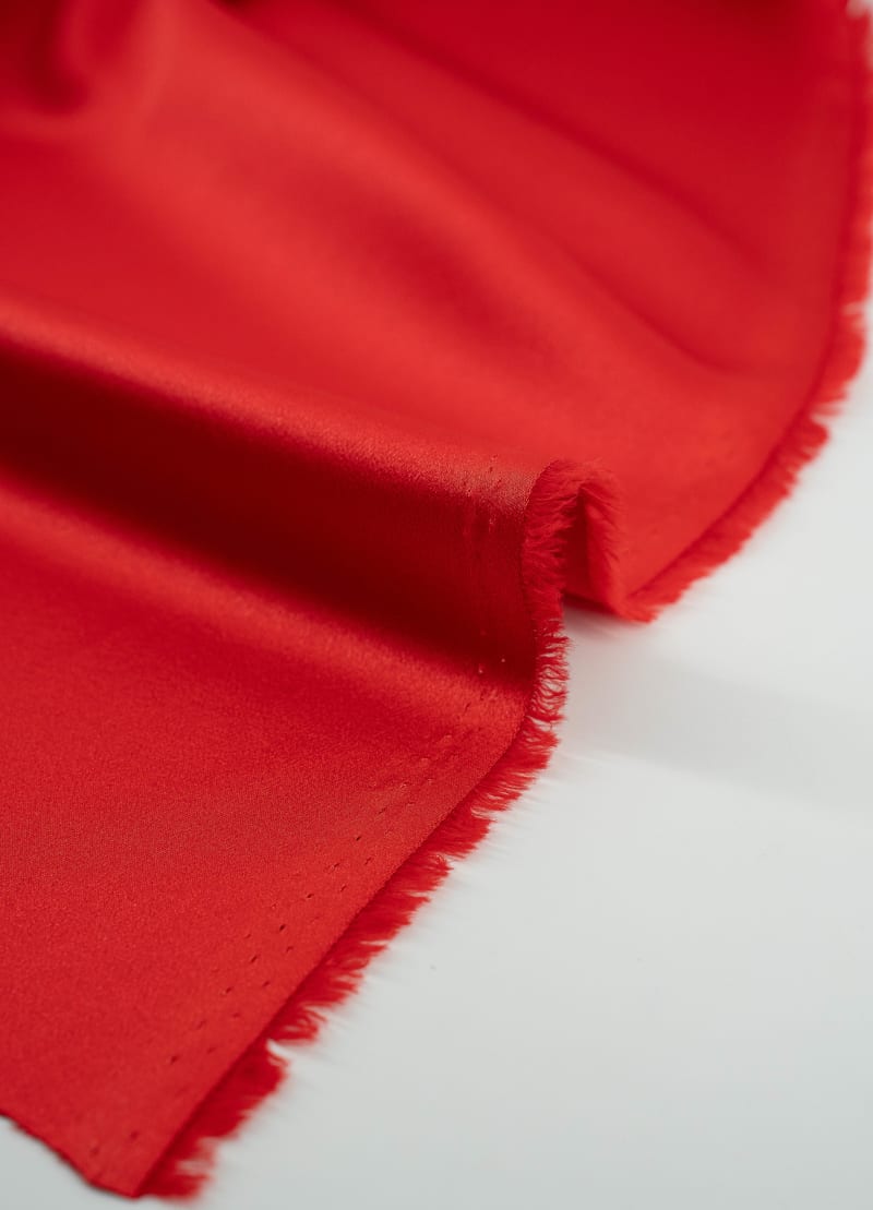 Crep saten licra liso color rojo