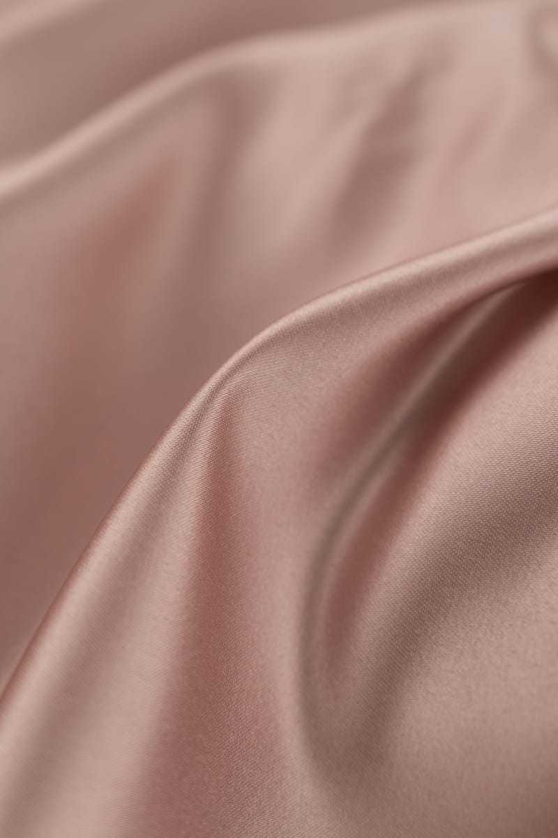 tela saten raso en rosa nude
