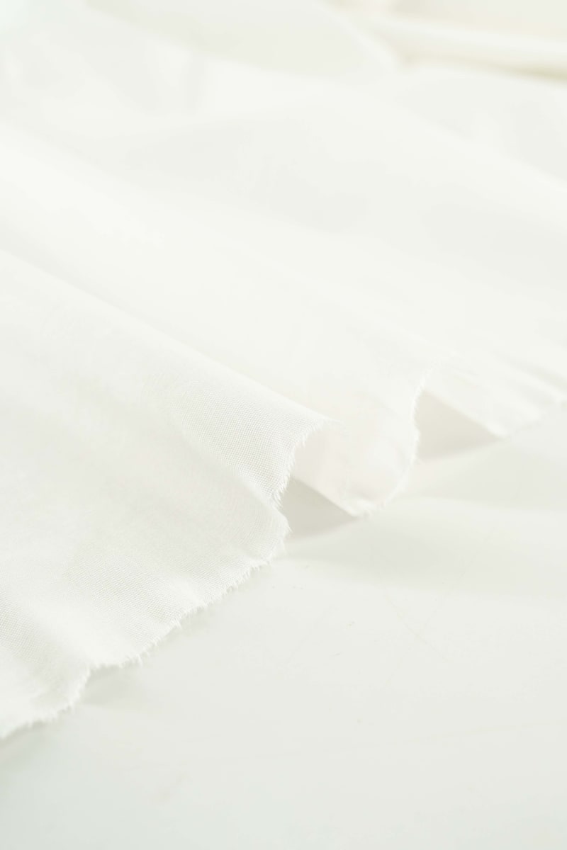 Popelín liso blanco