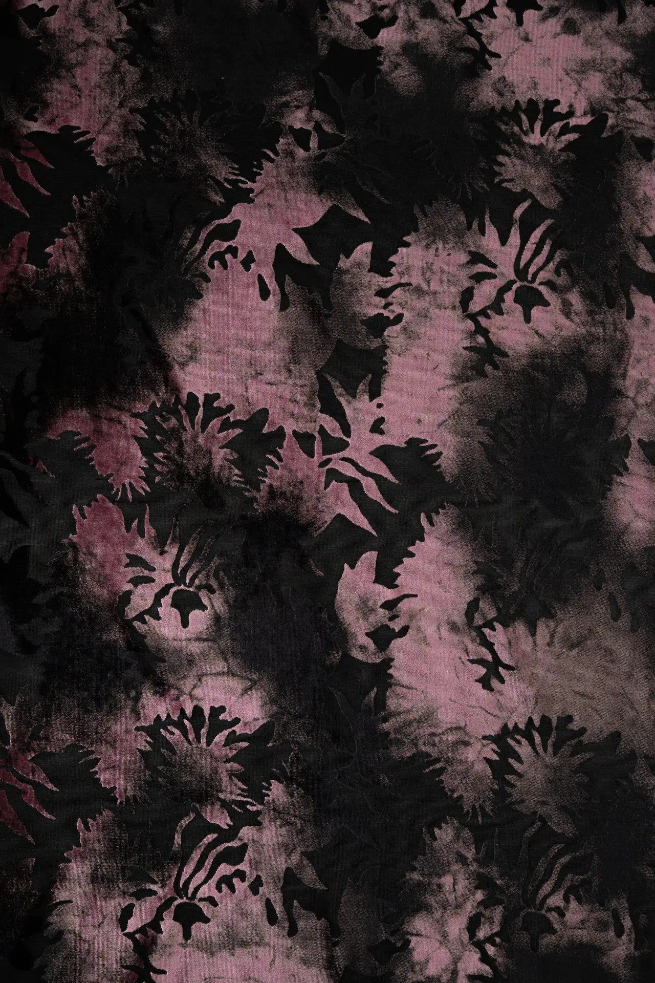 Veludo com estampado floral