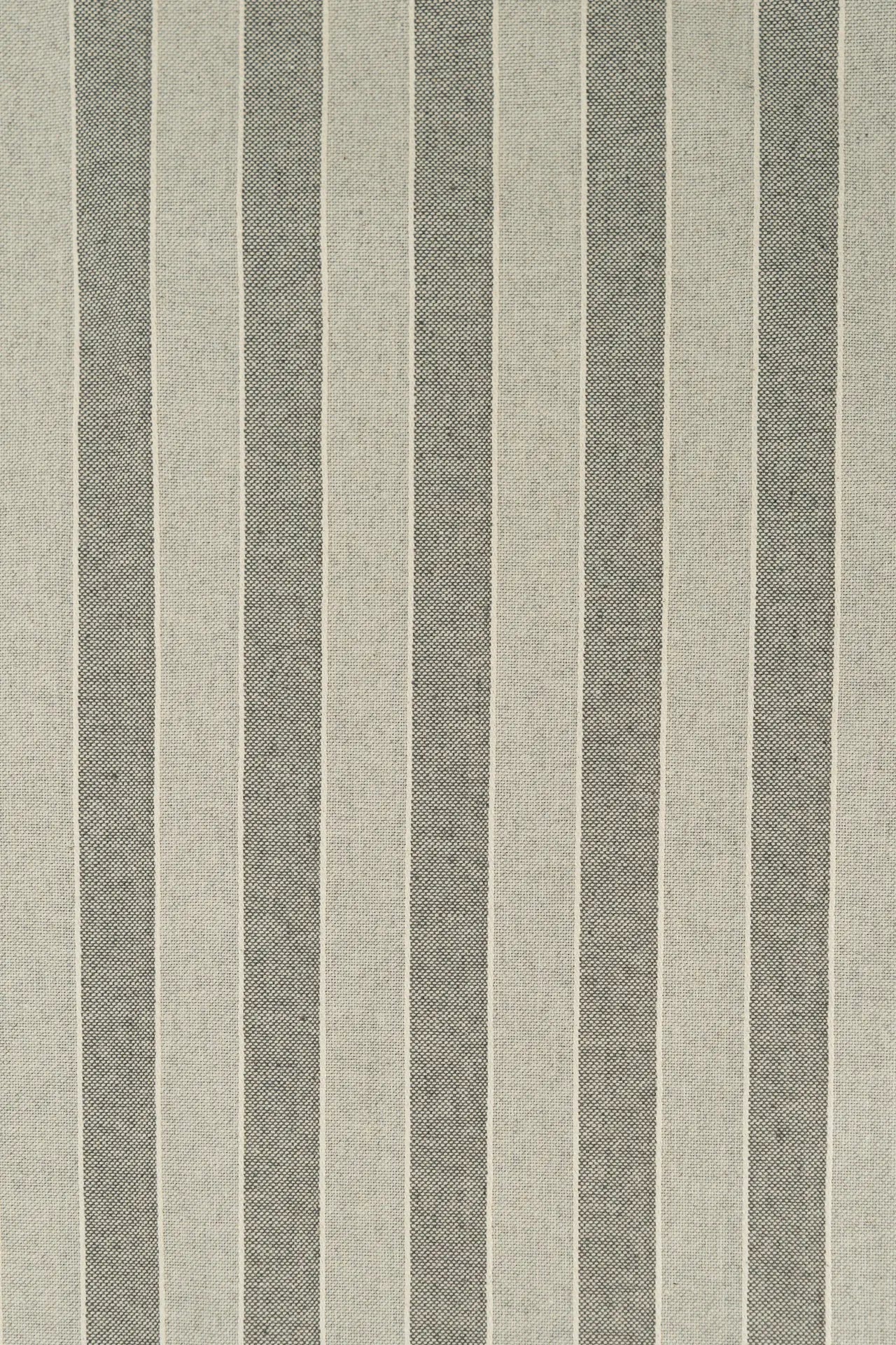 Tela listrada média, cinzento claro e escuro
