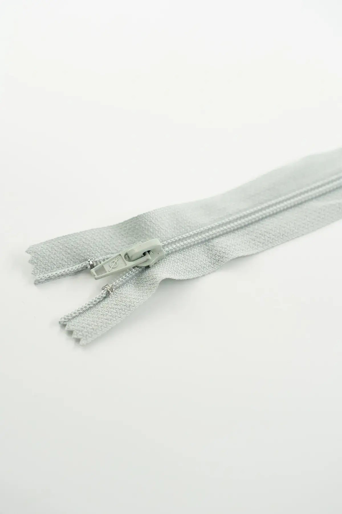Cremallera nylon n5 60 cm camel c/0694 s/036614