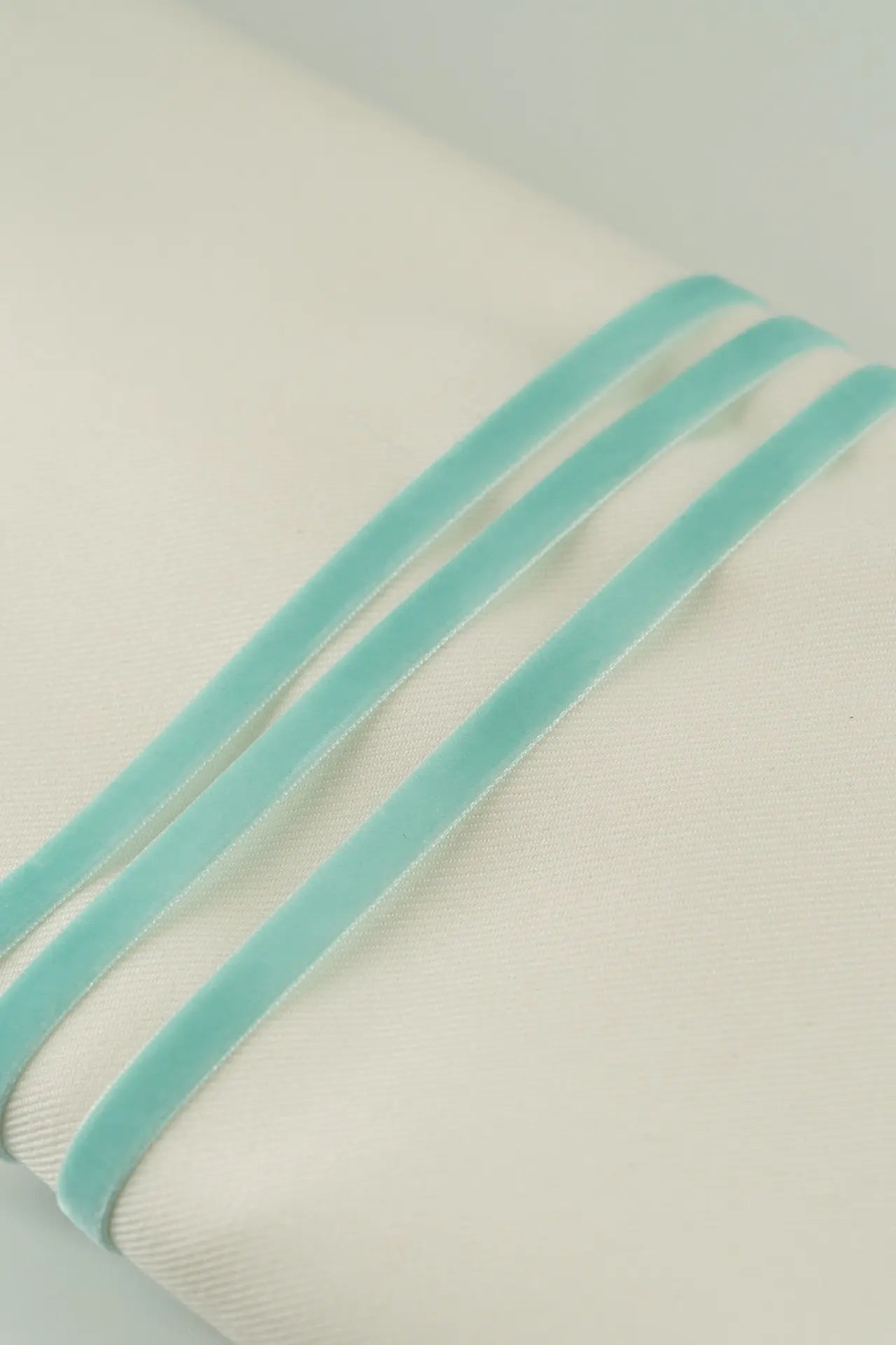 Fita de veludo verde menta