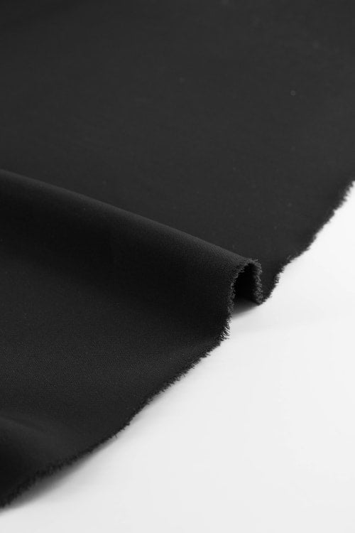 Crepe color negro