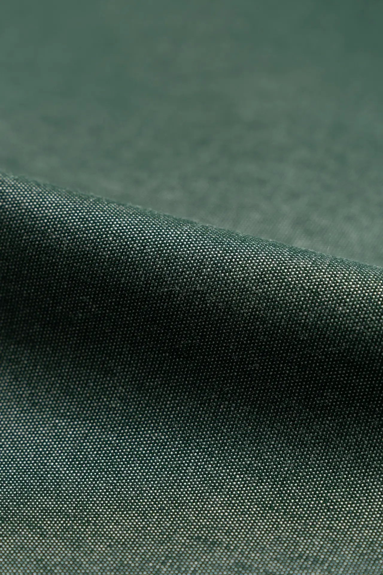 Castell Smoke Pine Canvas