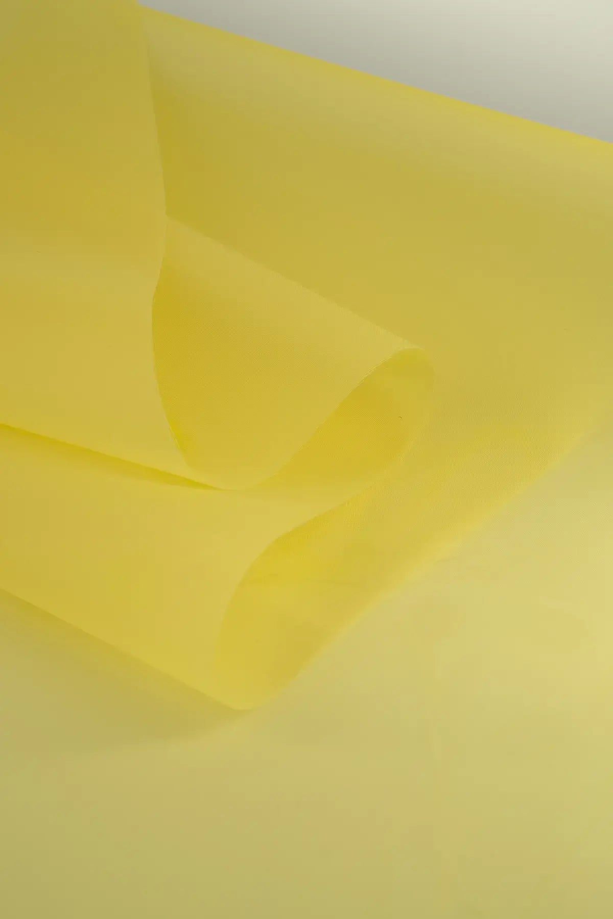Organdie nos  blazing yellow