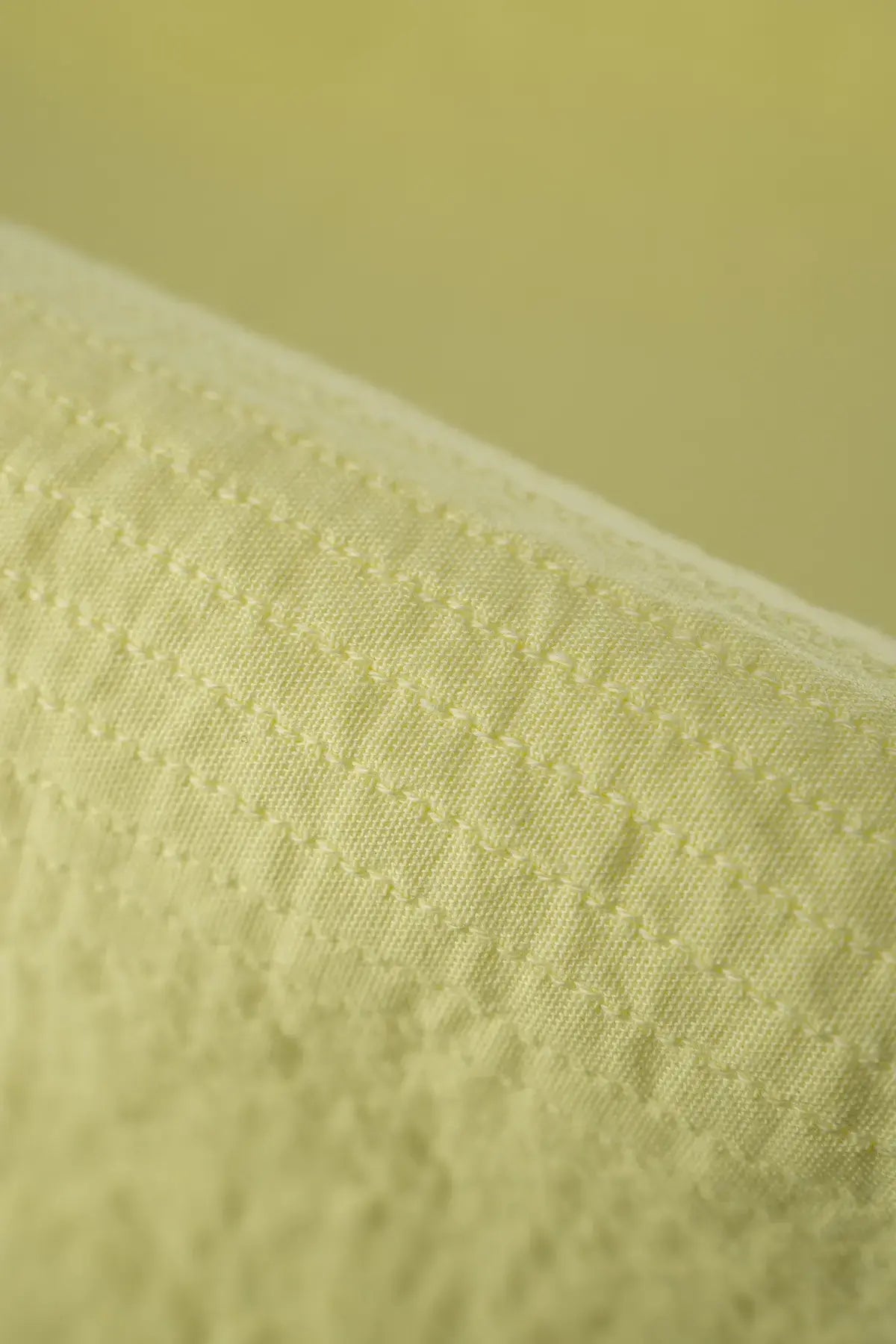 Padding nos  elfin yellow