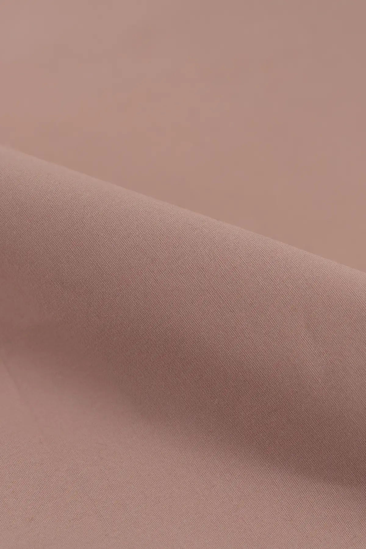 Popelin blackwood  peachskin