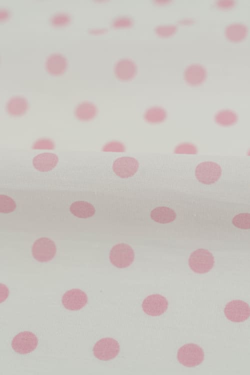 Popelin de lunares rosa con lunar blanco de 8mm