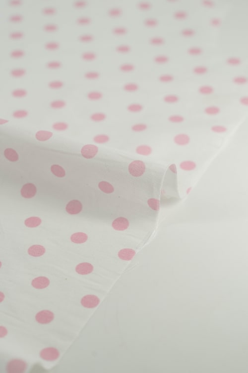 Popelin de lunares rosa con lunar blanco de 8mm