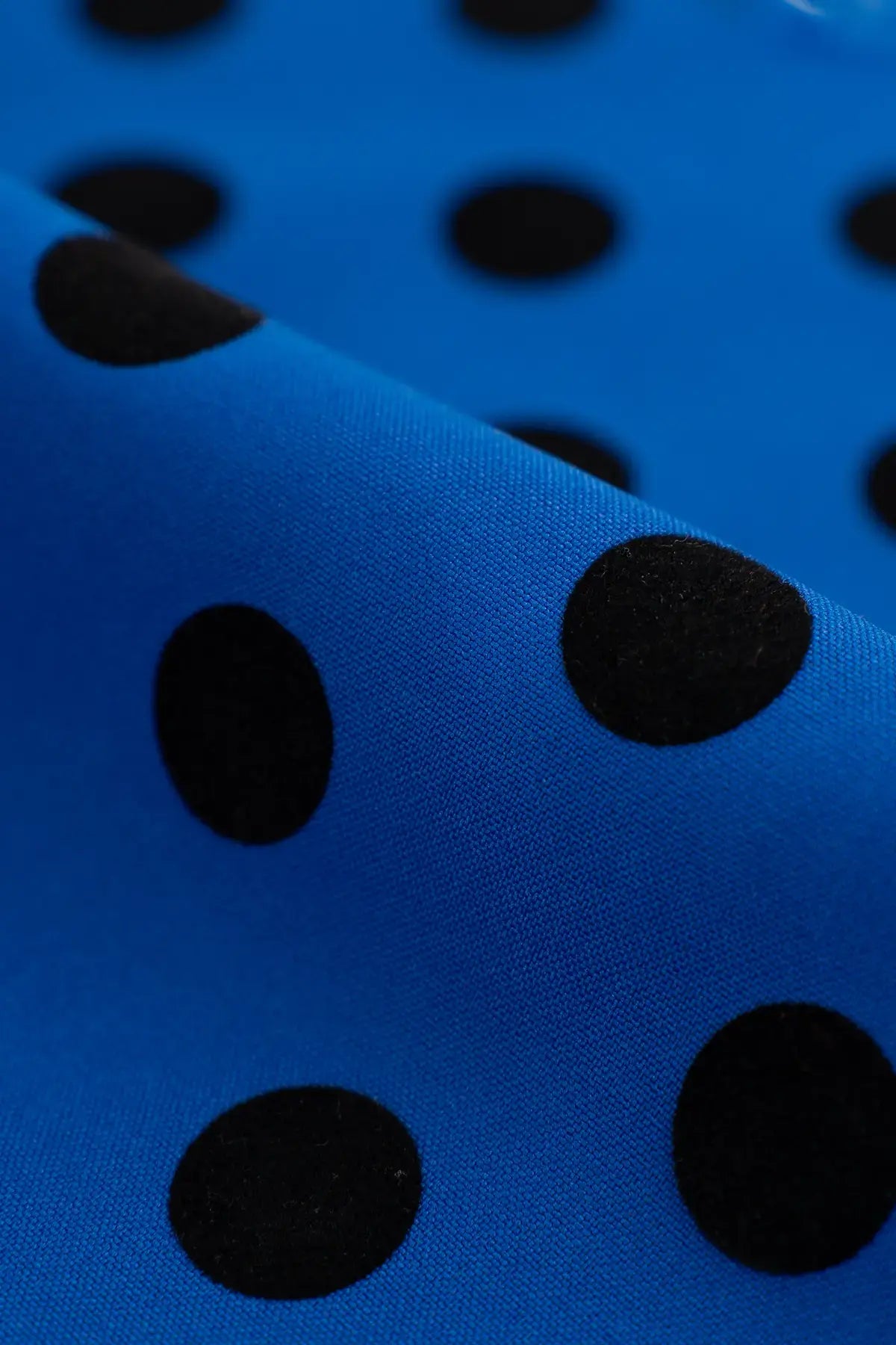 Strech remedios  deep ultramarine