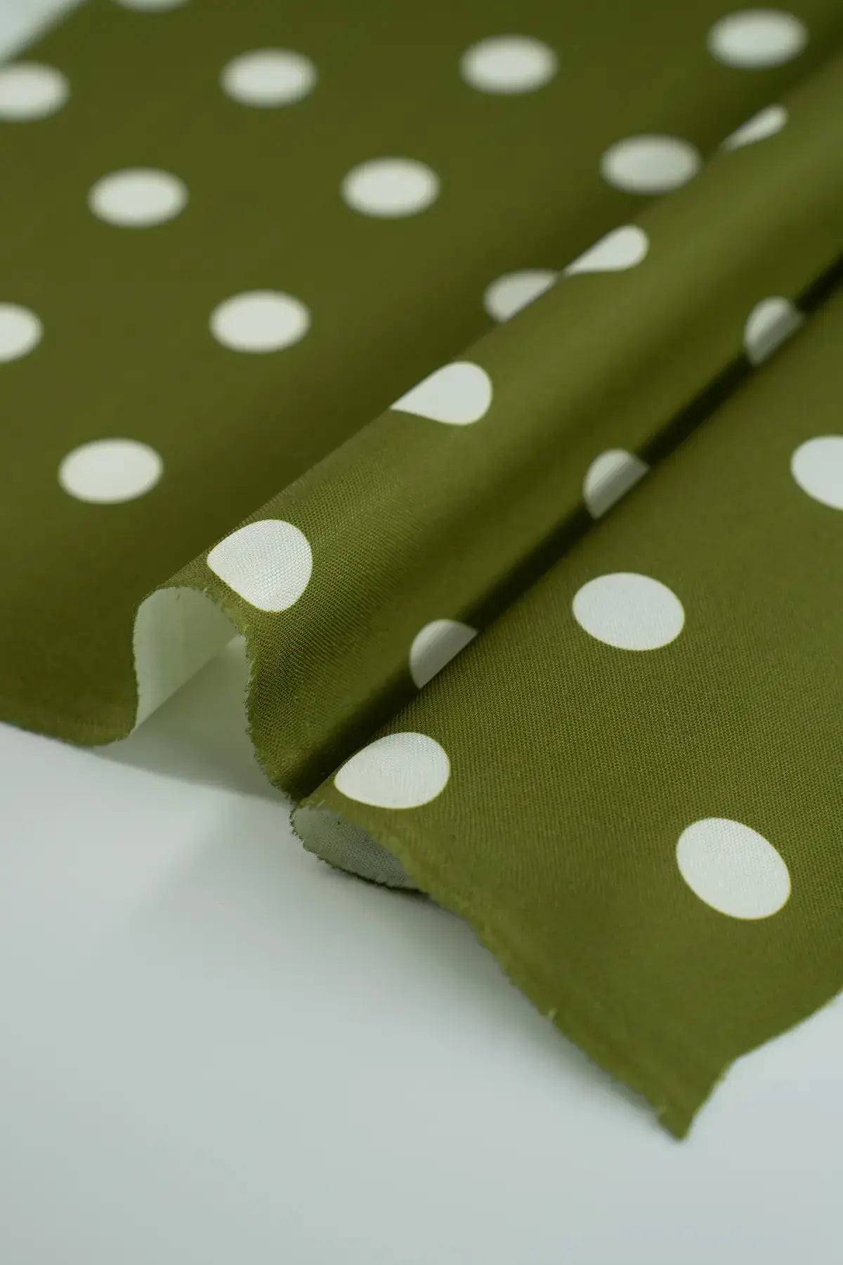 Strech alameda  olive night