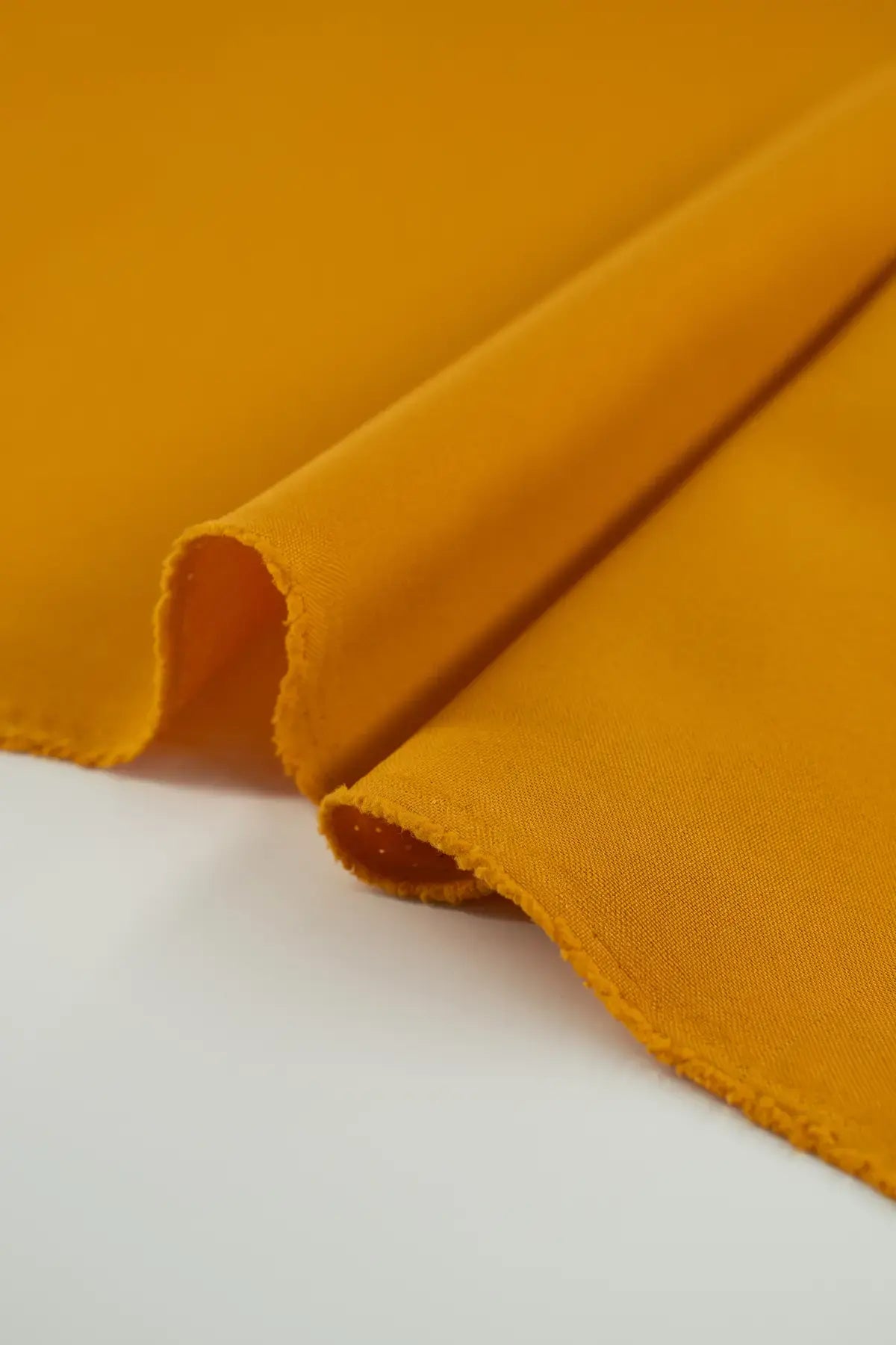 Strech nos  mineral yellow