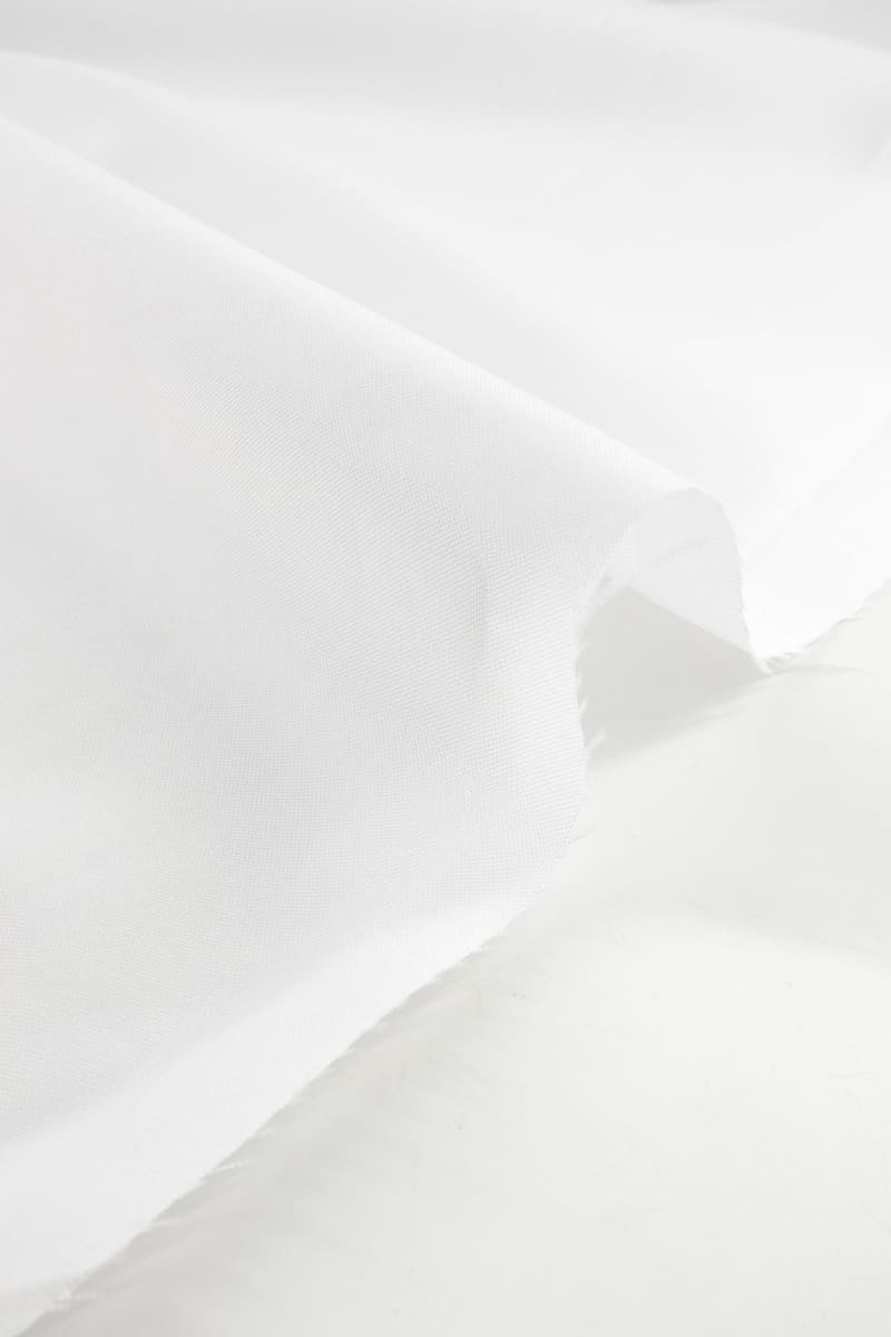 Stretch liso blanco neutro