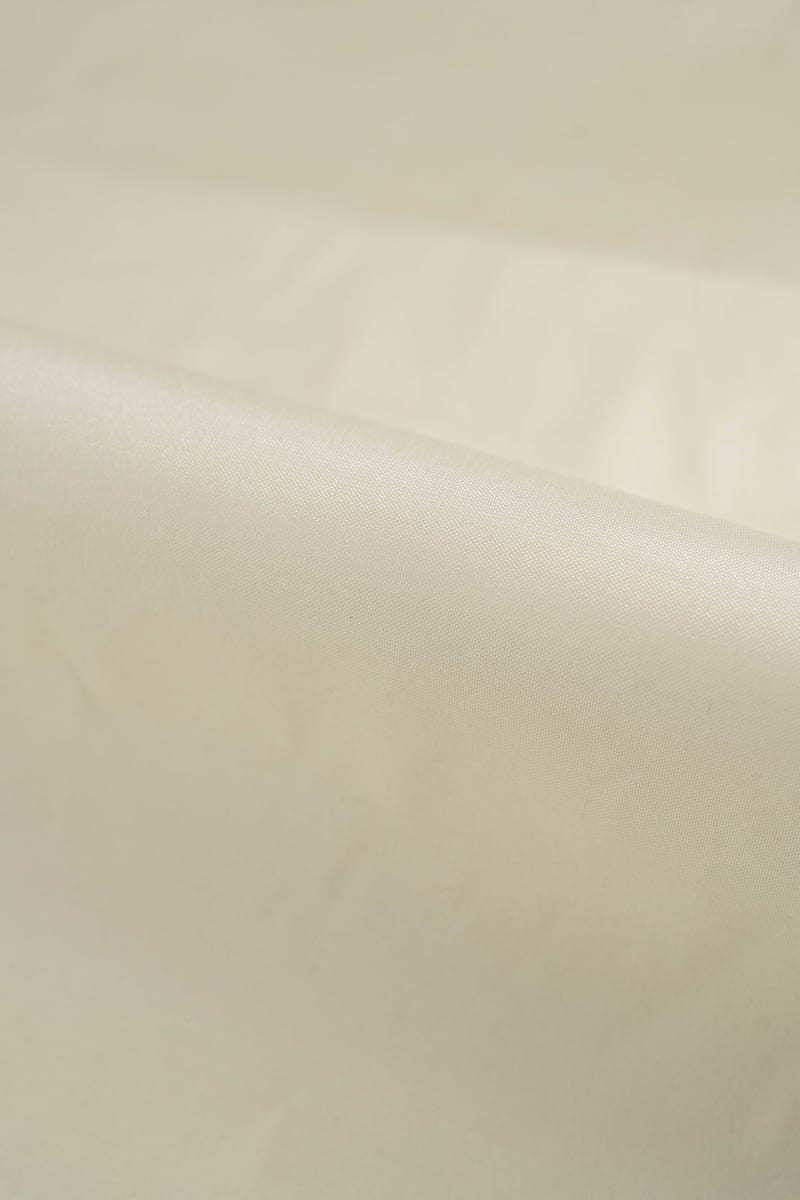 TAFETAN liso blanco roto