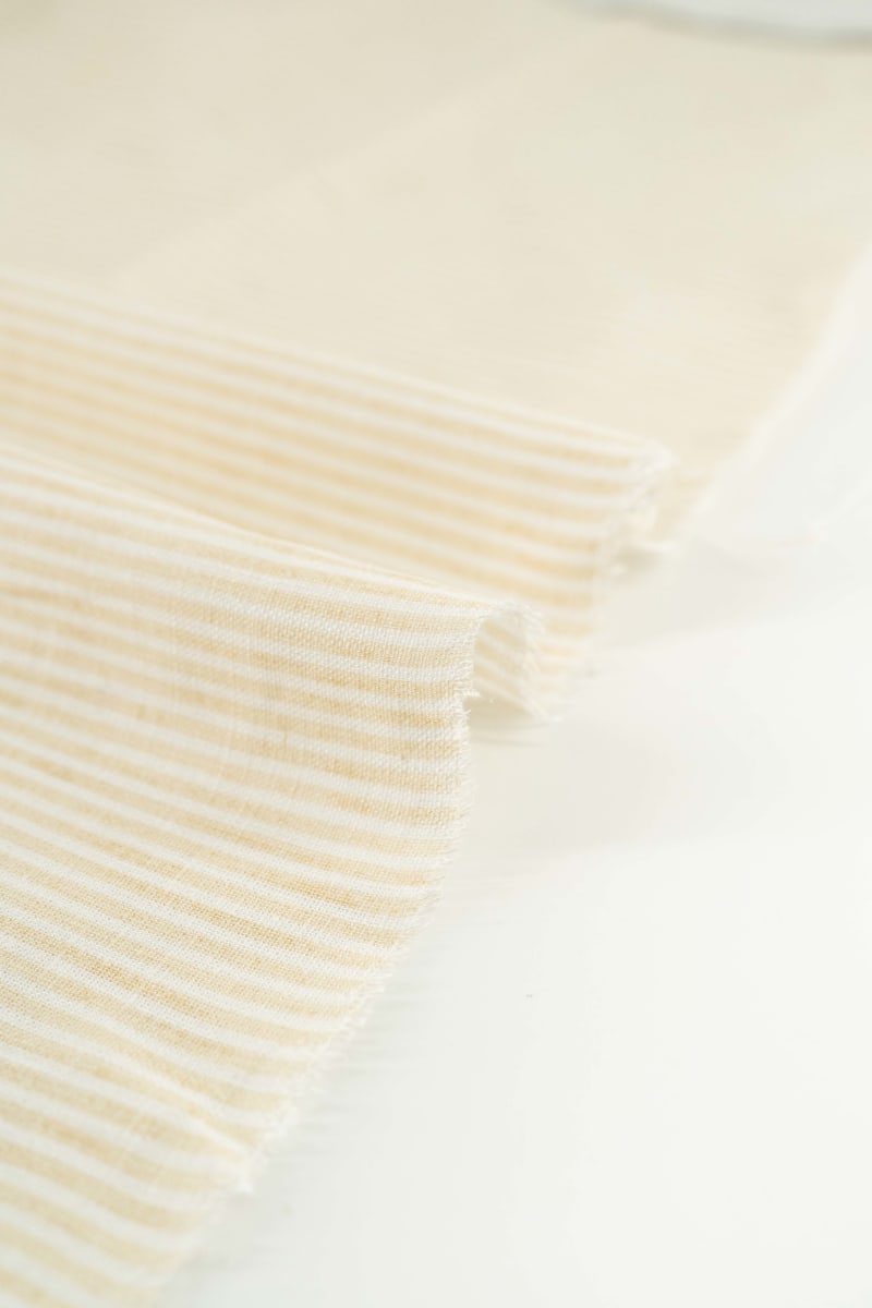 VISCOSA viscosa con lino rayas amarillo mantequilla