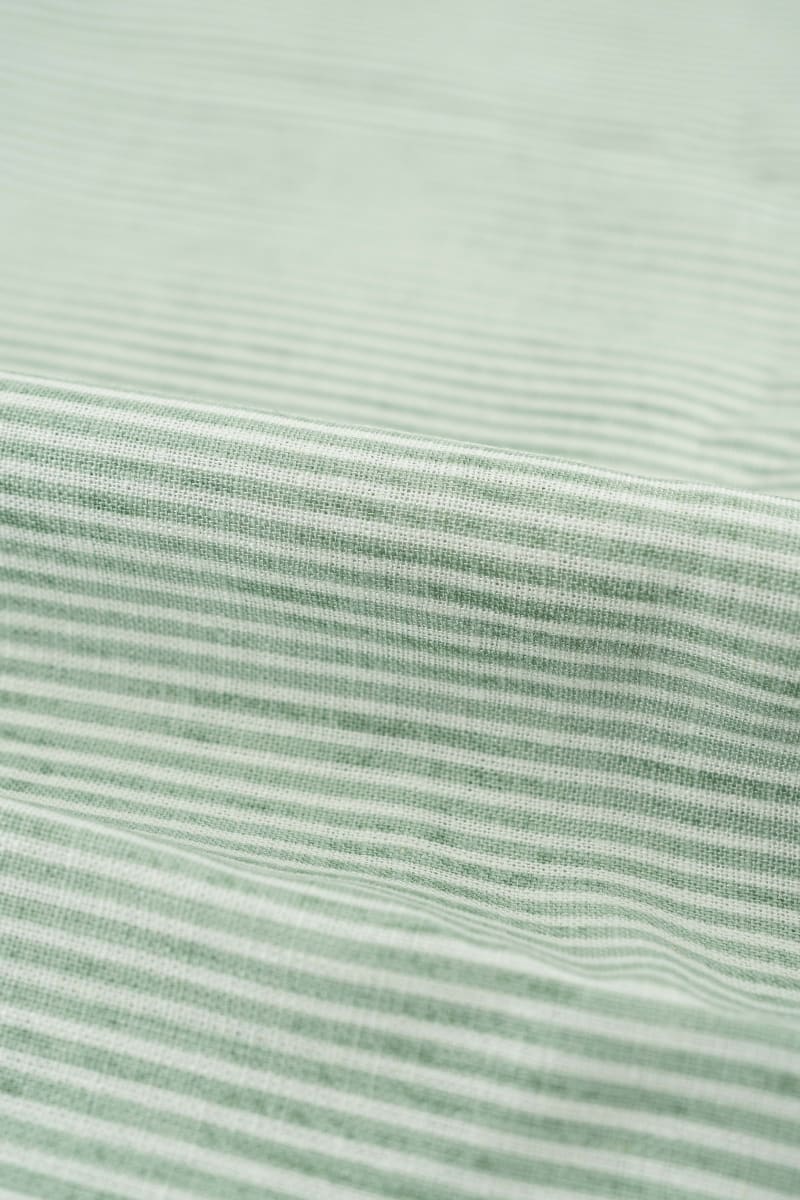 VISCOSA viscosa con lino rayas verde empolvado