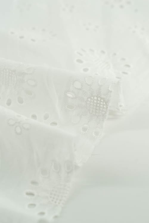 Perforado algodon blanco jara 