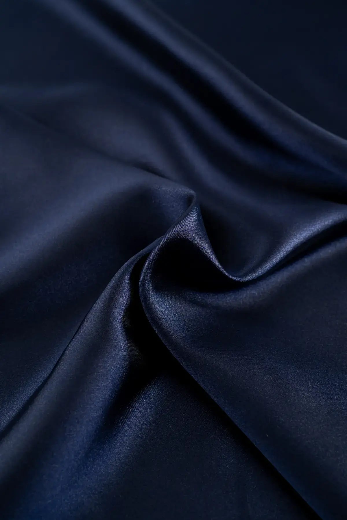 Raso cali  total eclipse