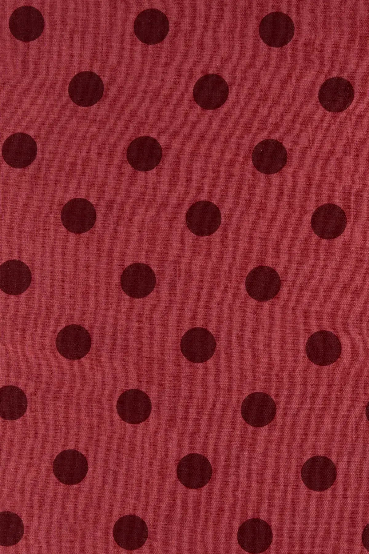 Polina remedios  claret red