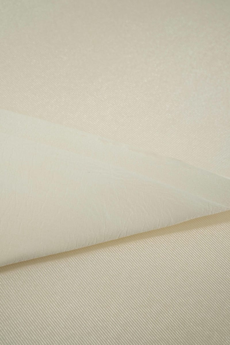 Foam liso blanco