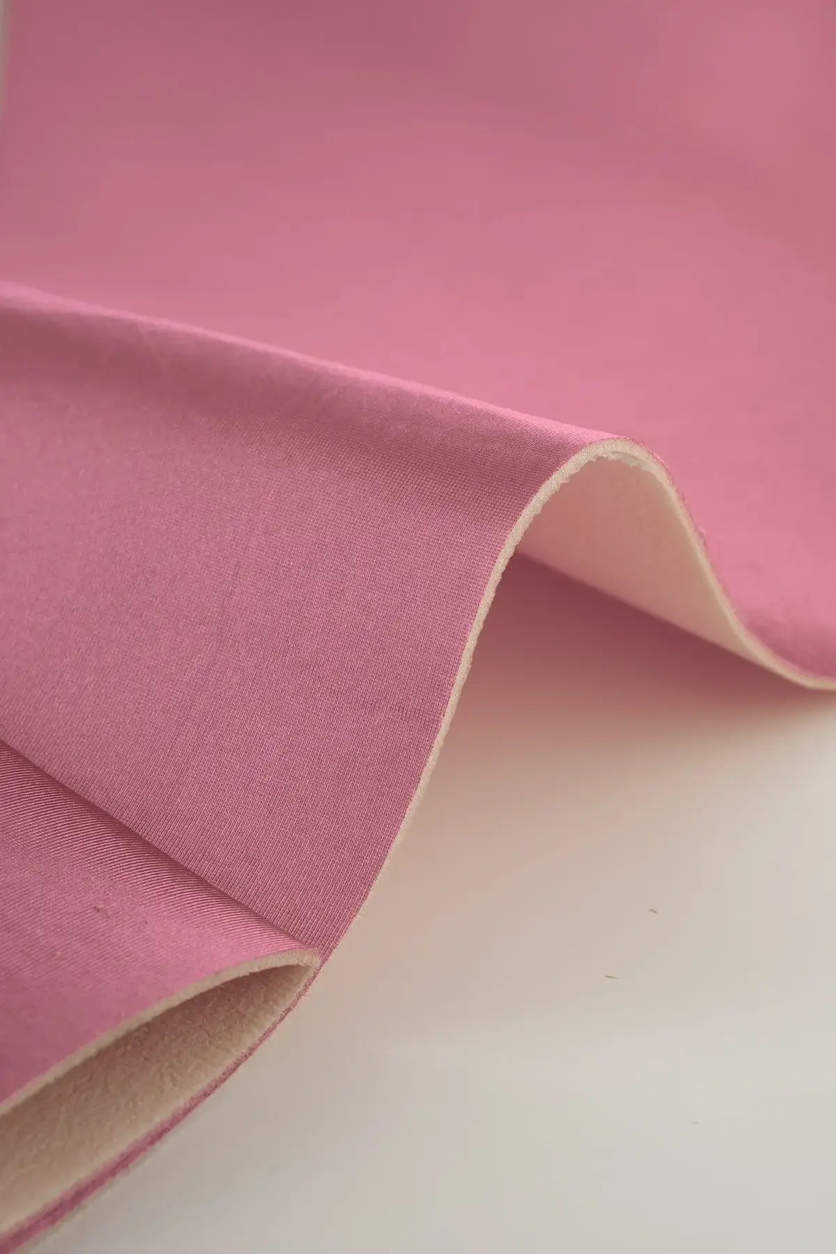 Foam nos  pink dogwood
