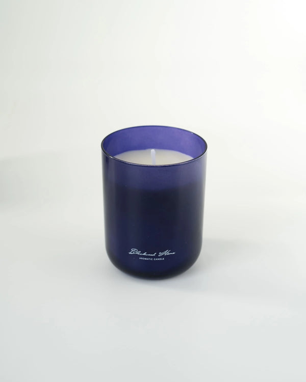 Vela azul-marinho escura