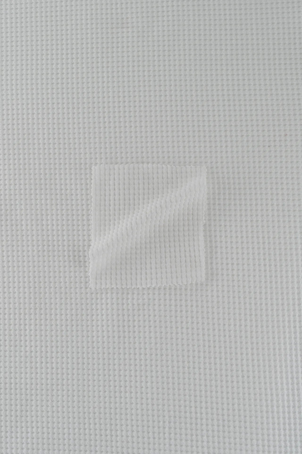 Waffle branco brilhante