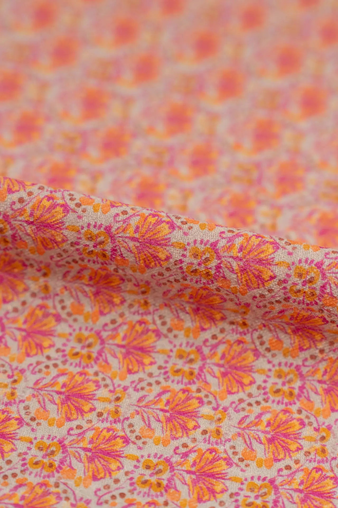 Estampado floral em seersucker