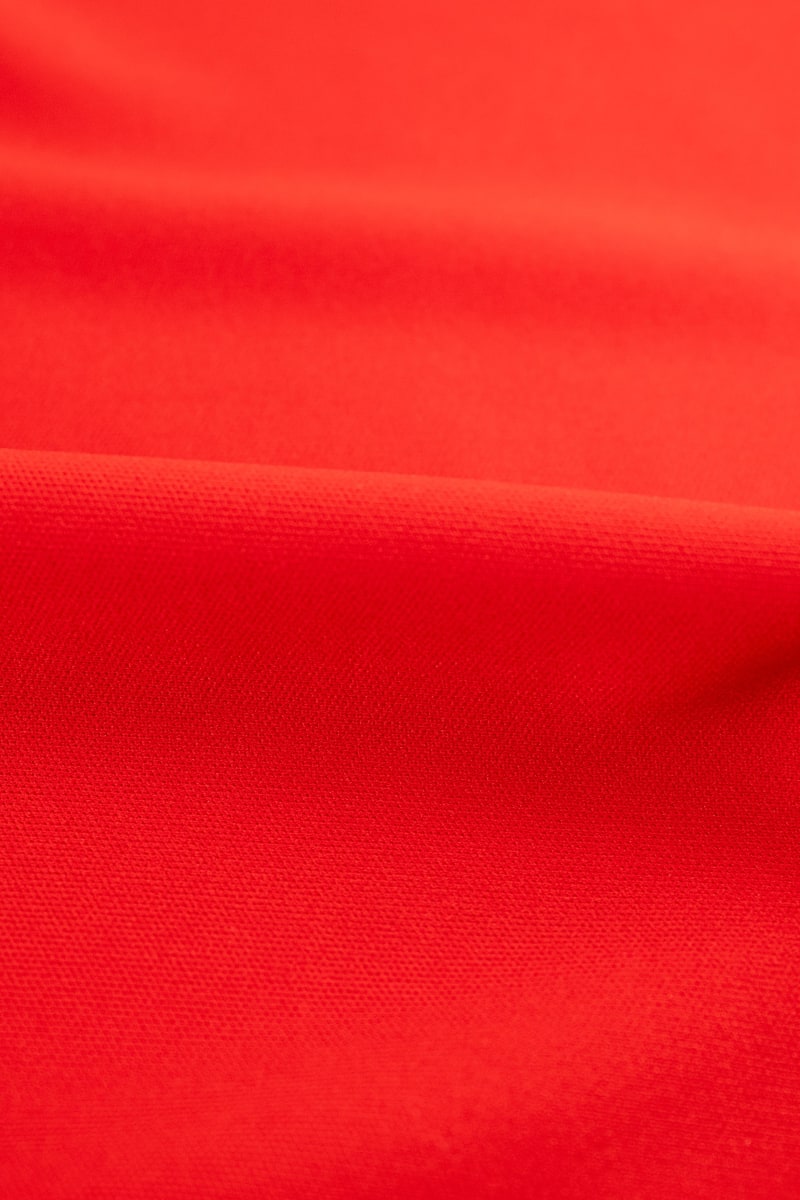 Punto liso rojo