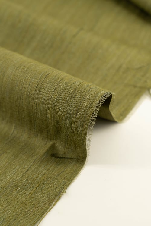 Seda natural color verde pesto