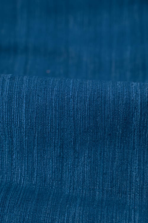Seda natural color azul pavo 