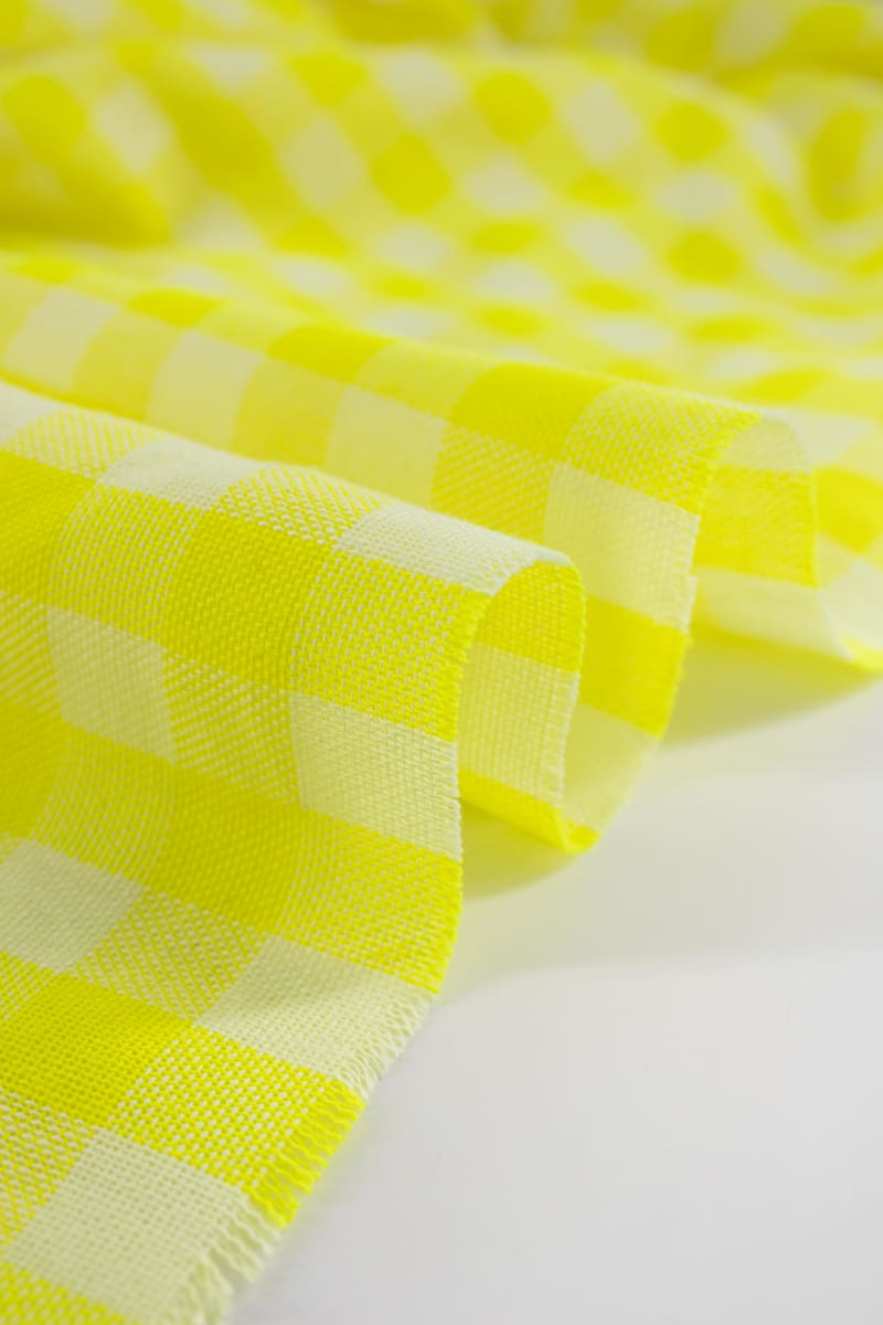 Semipanamá cuadros amarillo intenso