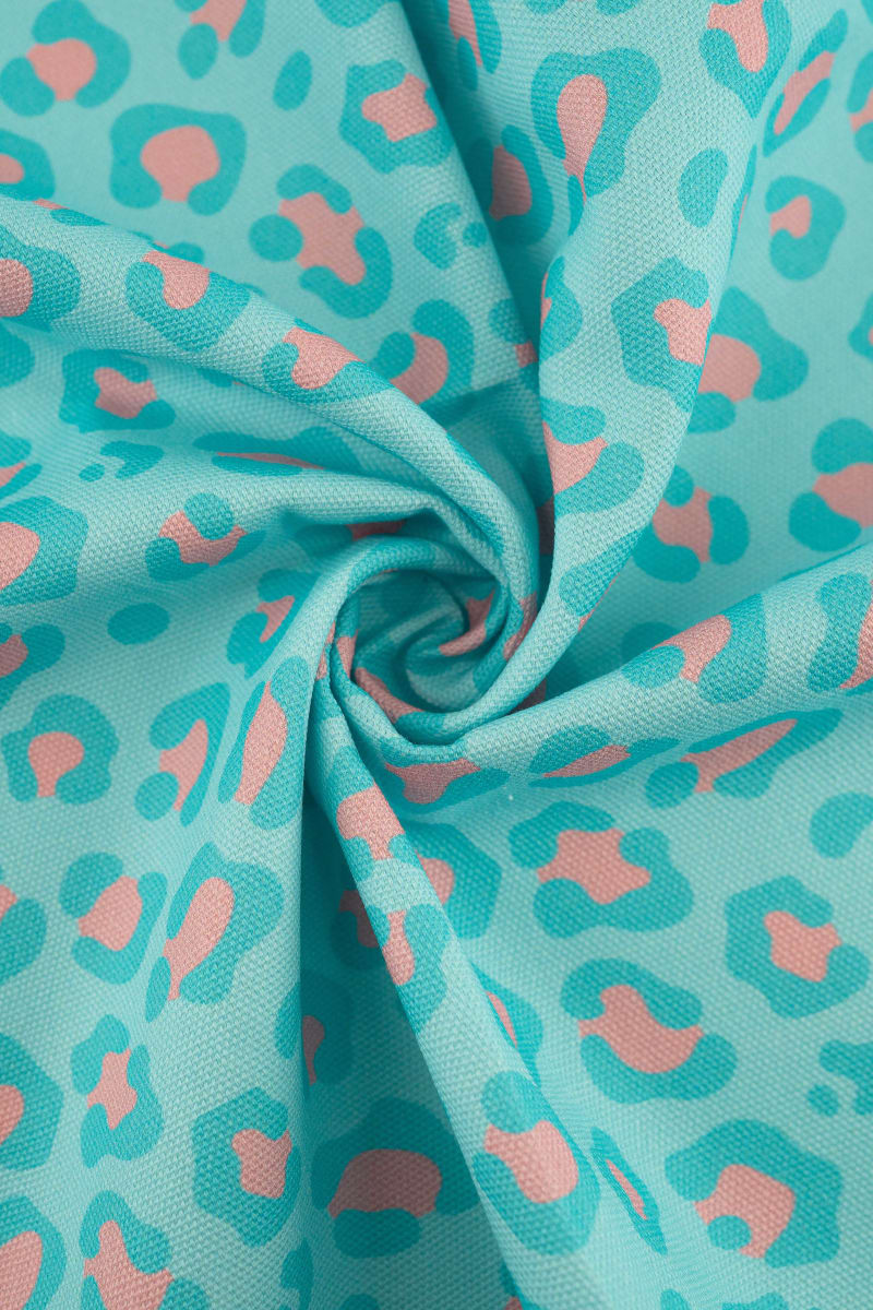 Semipanamá animal print rosa bebé