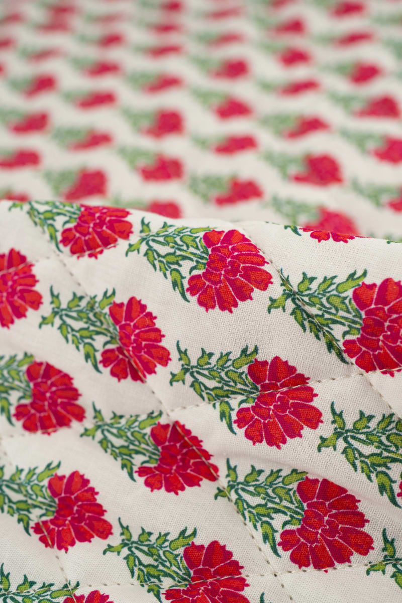 Acolchado estampado flores liberty rosa magenta