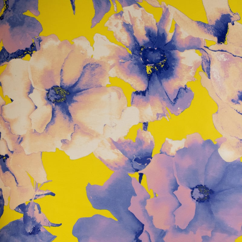 Satén floral amarillo